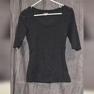 Sheer 3/4 sleeve lace top